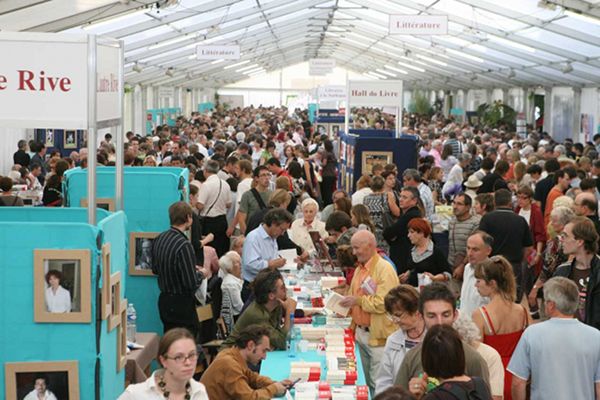 Le livre sur la place à Nancy